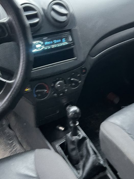 Продам chevrolet aveo T250 1.5 газ/бенз 2008 майже не фарбована