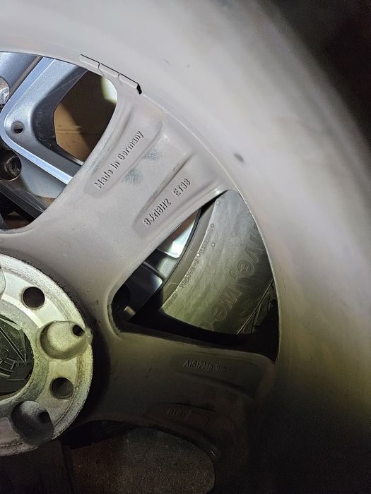 Oryginalne felgi letnie Mercedes Benz GLC 18 cali X253 C253 A253