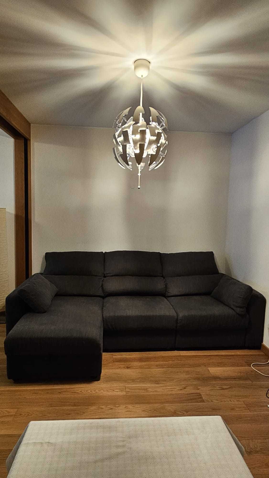 Sofá-cama de 3 lugares com chaise longue