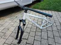Frameset NS Bitch + Marzocchi DJ pod koła 26" NS BIKES + haki, stery