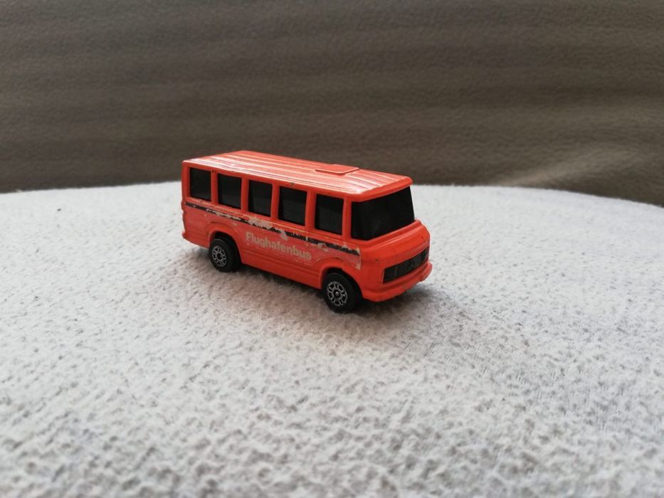 Stary samochodzik kolekcjonerski resorak Corgi Juniors Bus Mercedes