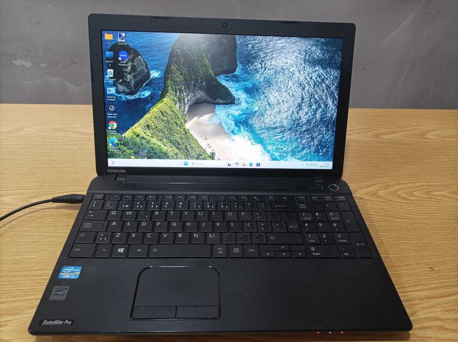 Portátil Toshiba Satellite Pro C50-A-1C9