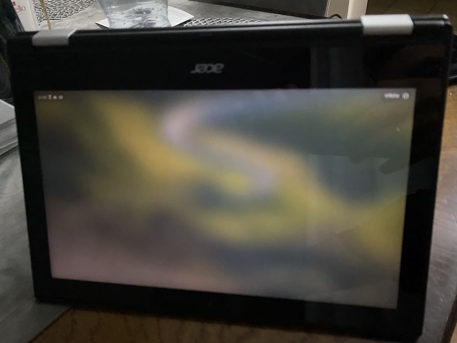 Acer laptop tablet 2w1 stan bardzo dobry