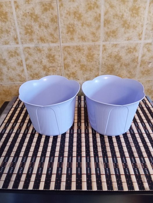 Горшки для цветов. Пластик.