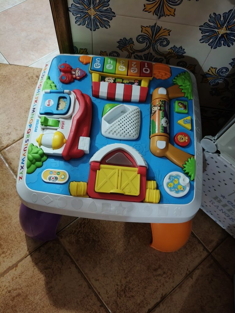Mesa de atividades
