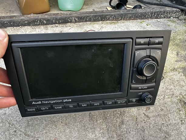 Oryginalne radio Audi A4 B7