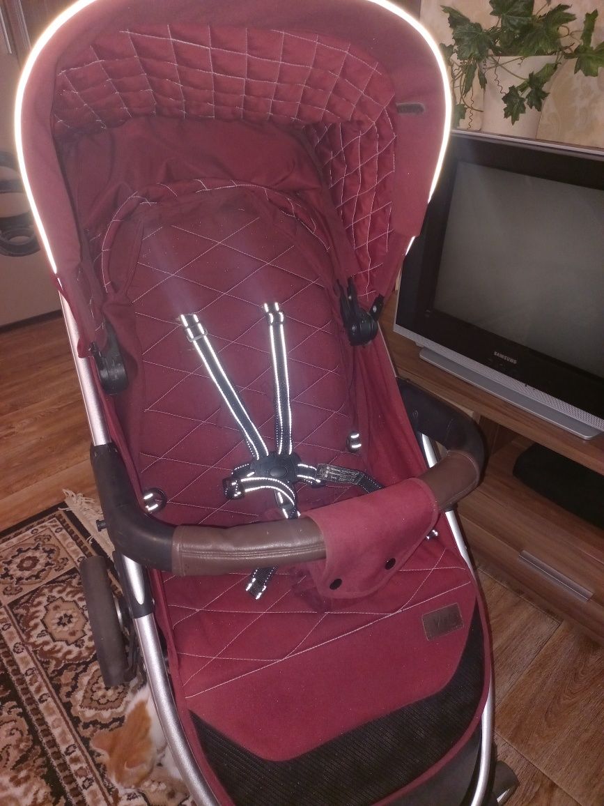 Прогулочная коляска Carrello Vista