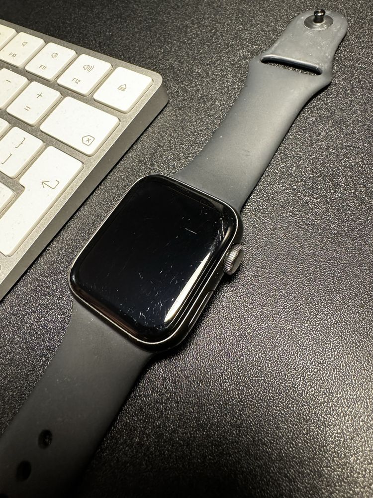 Apple Watch SE 40mm