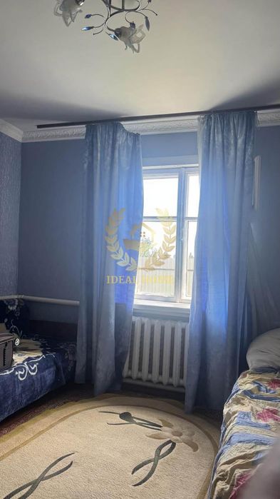 Продам будинок в смт Борова