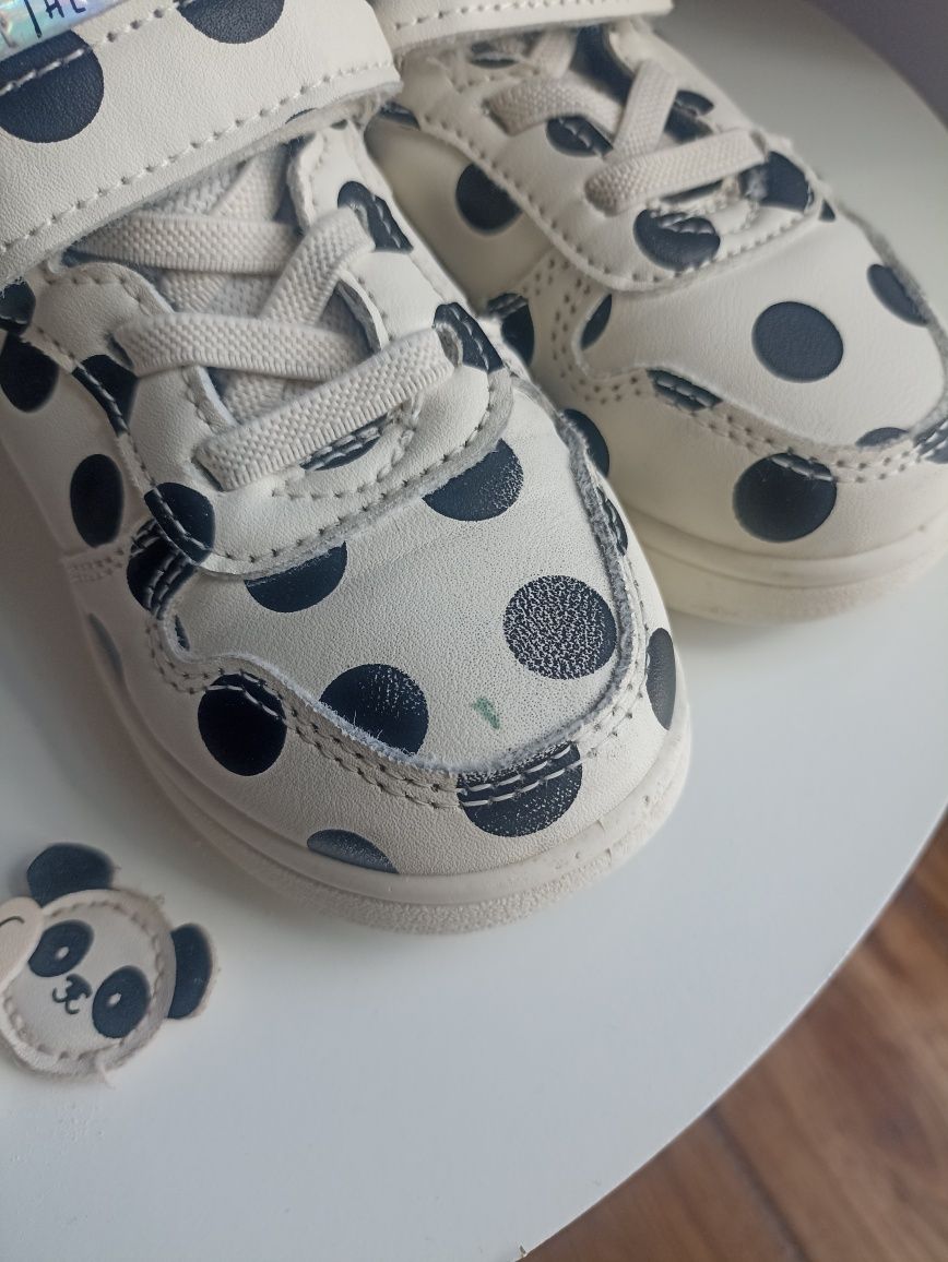 Sneakersy ocieplane 23 sinsay