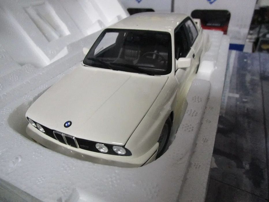 Minichamps 1:18 bmw m3 (e30) ano 1987
