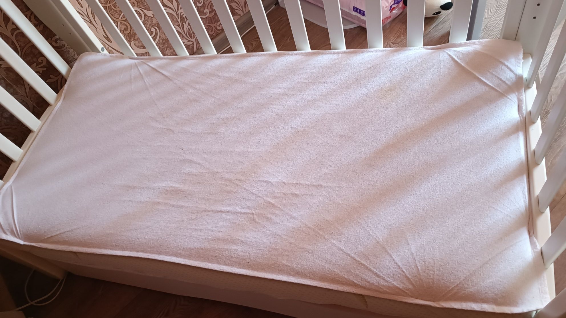 Дитяче ліжко - диван Angelo Lux -10 з маятником + ящик в білому кольор