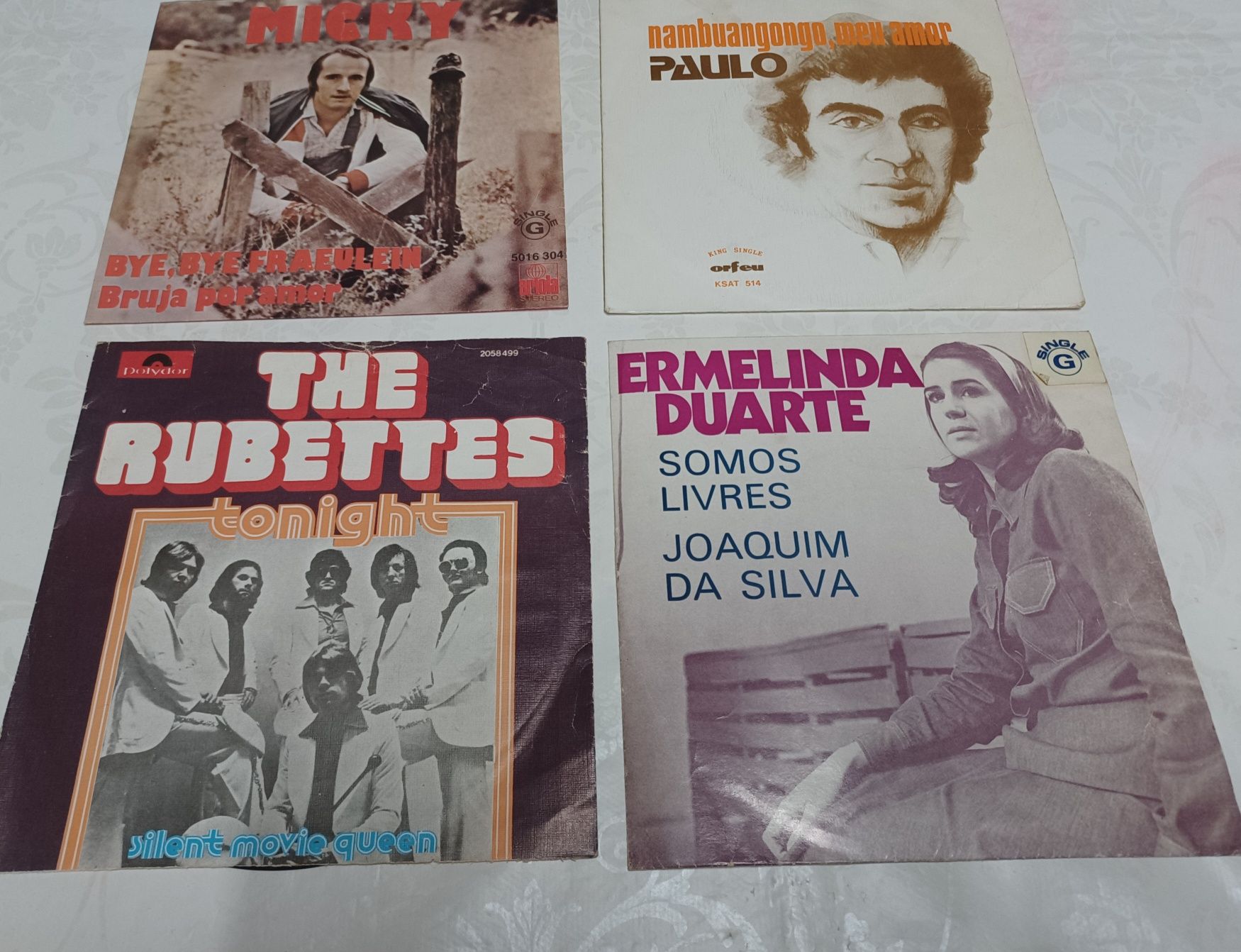 Singles vinil antigos