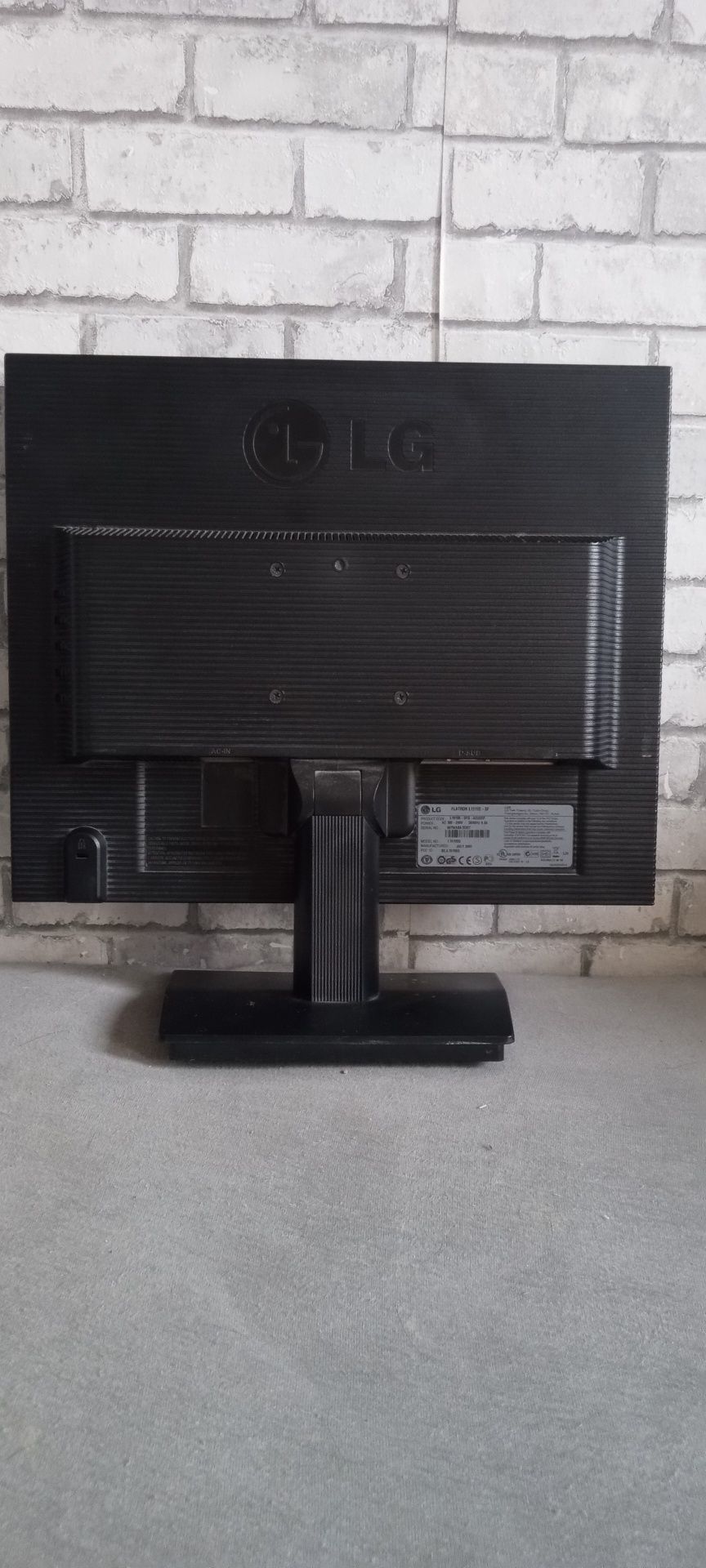 Monitor LG Flatron L1919S
