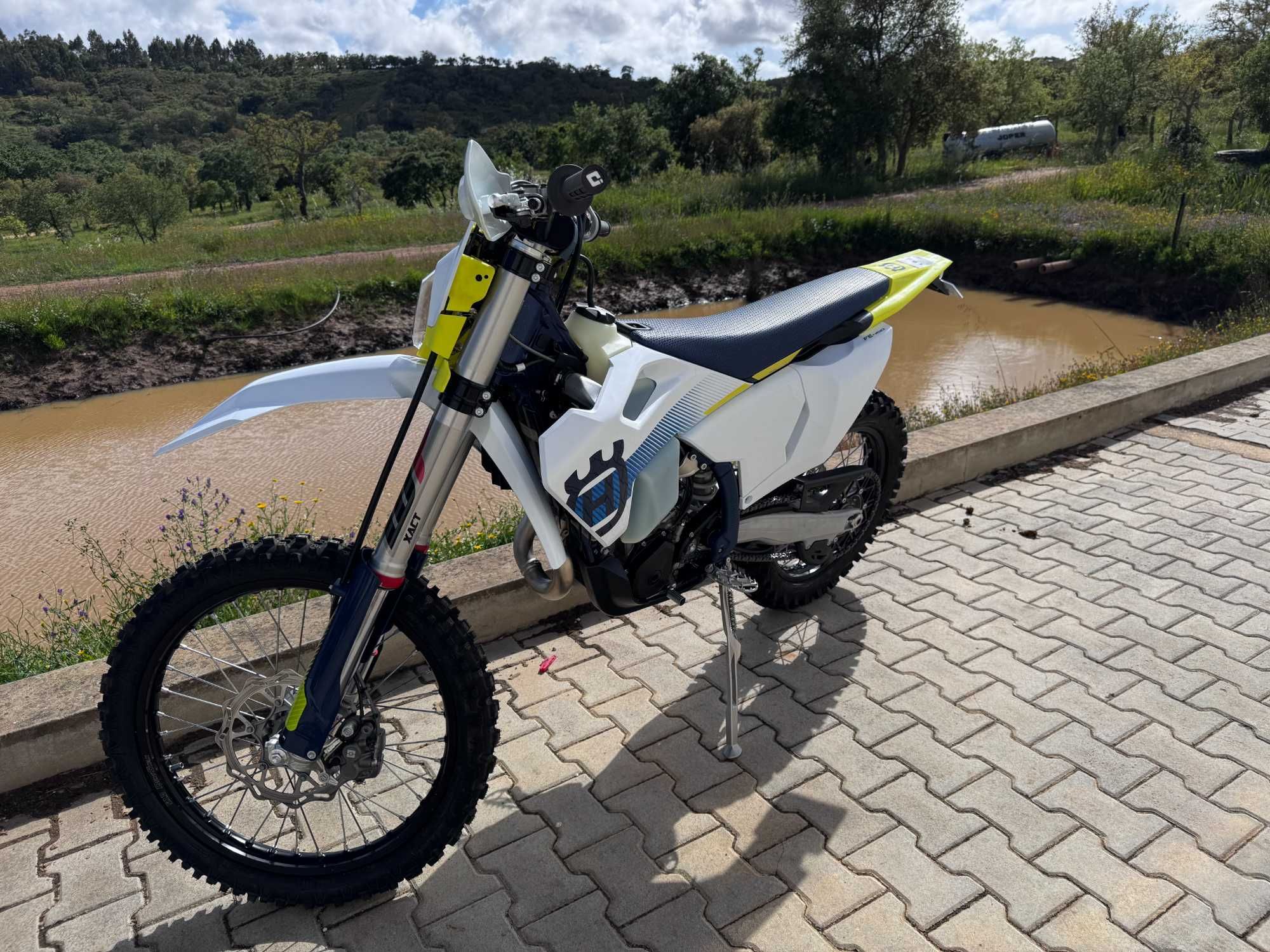 Husqvarna FE 450