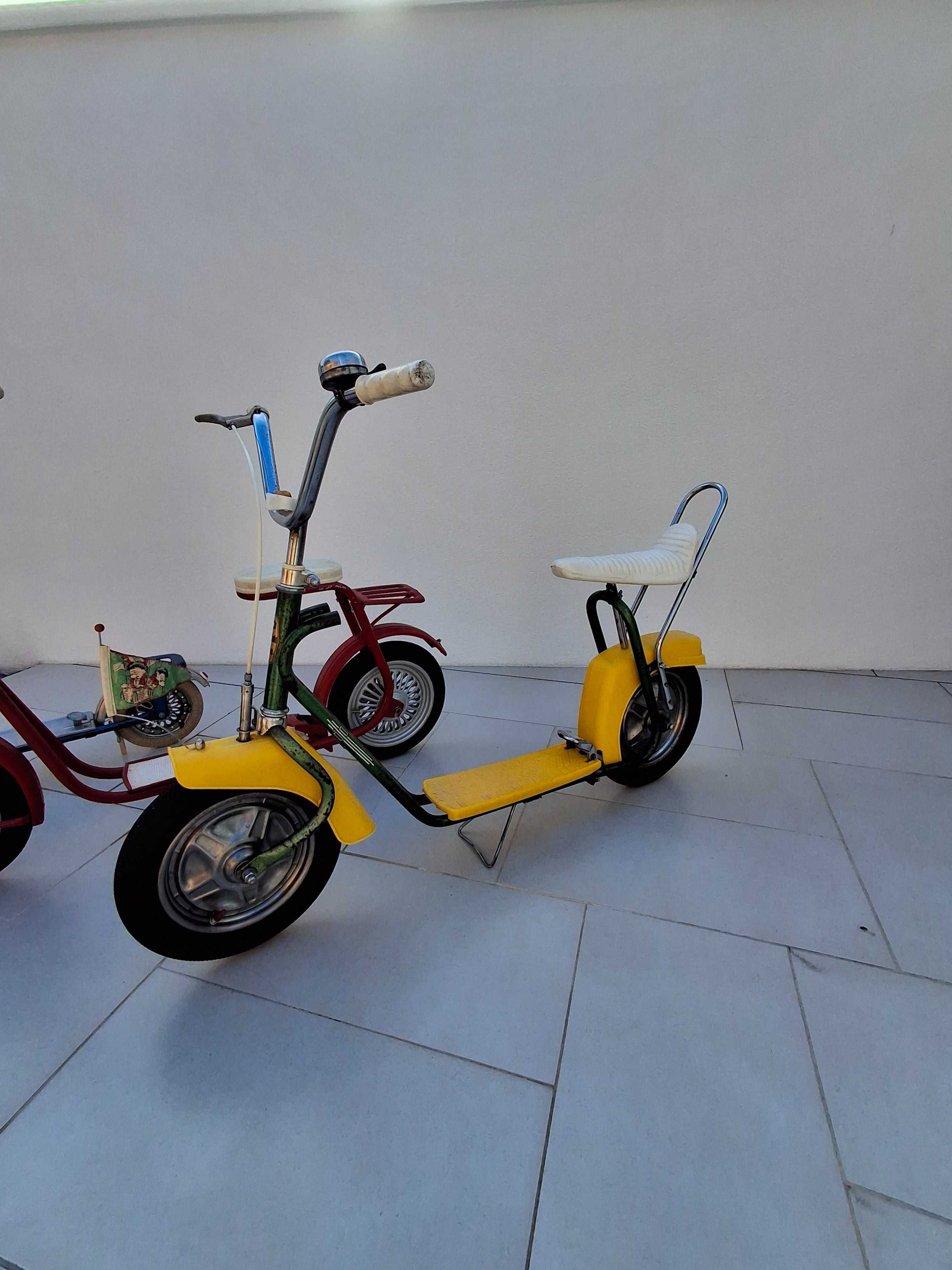 Triciclo trotinete vintage retro