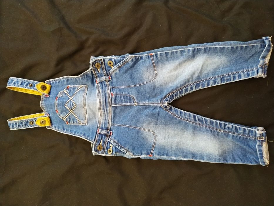 Spodnie dżinsowe na chłopczyka