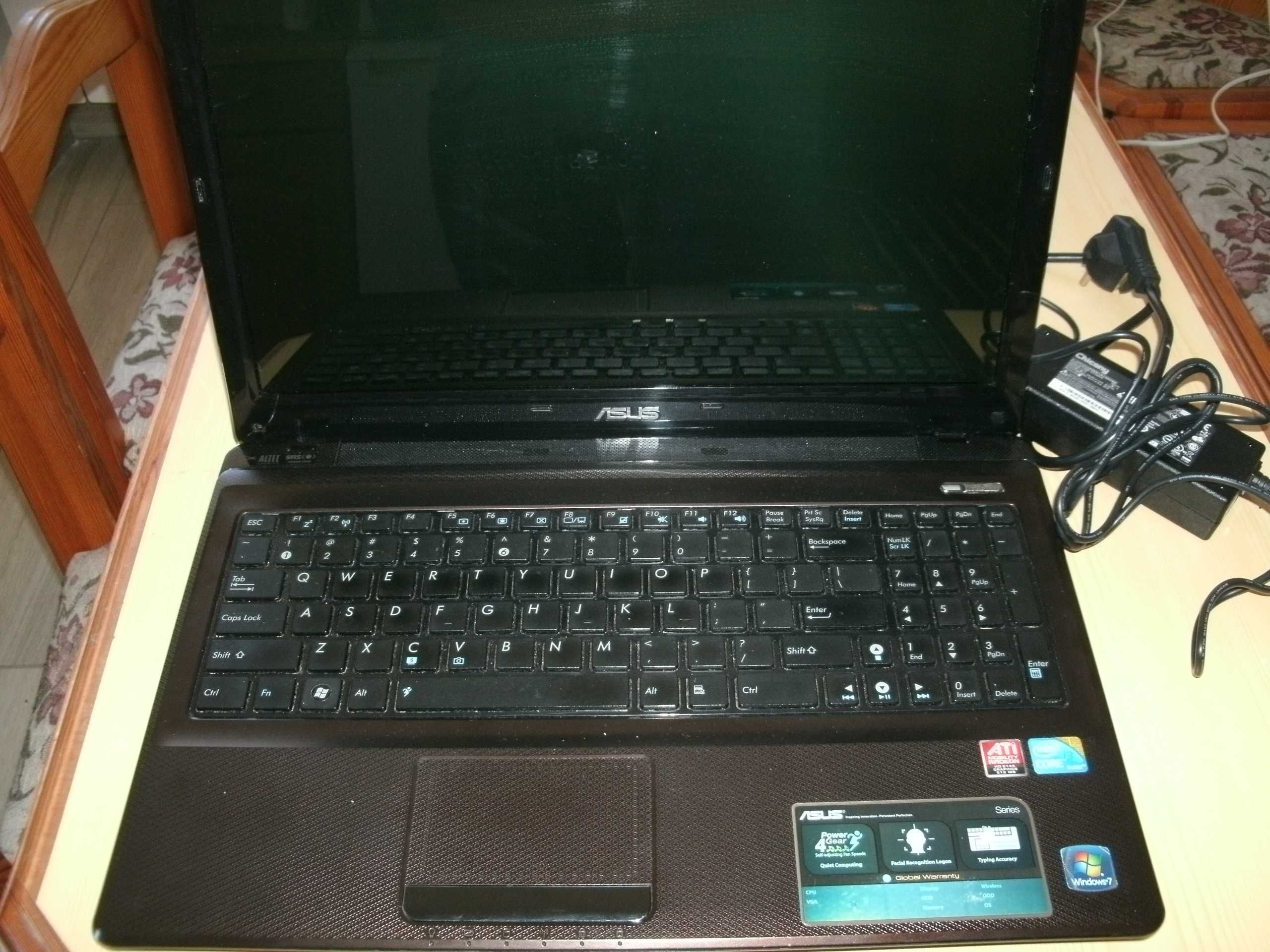 laptop Asus K52J