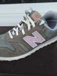 NEW BALANCE. Buty damskie.