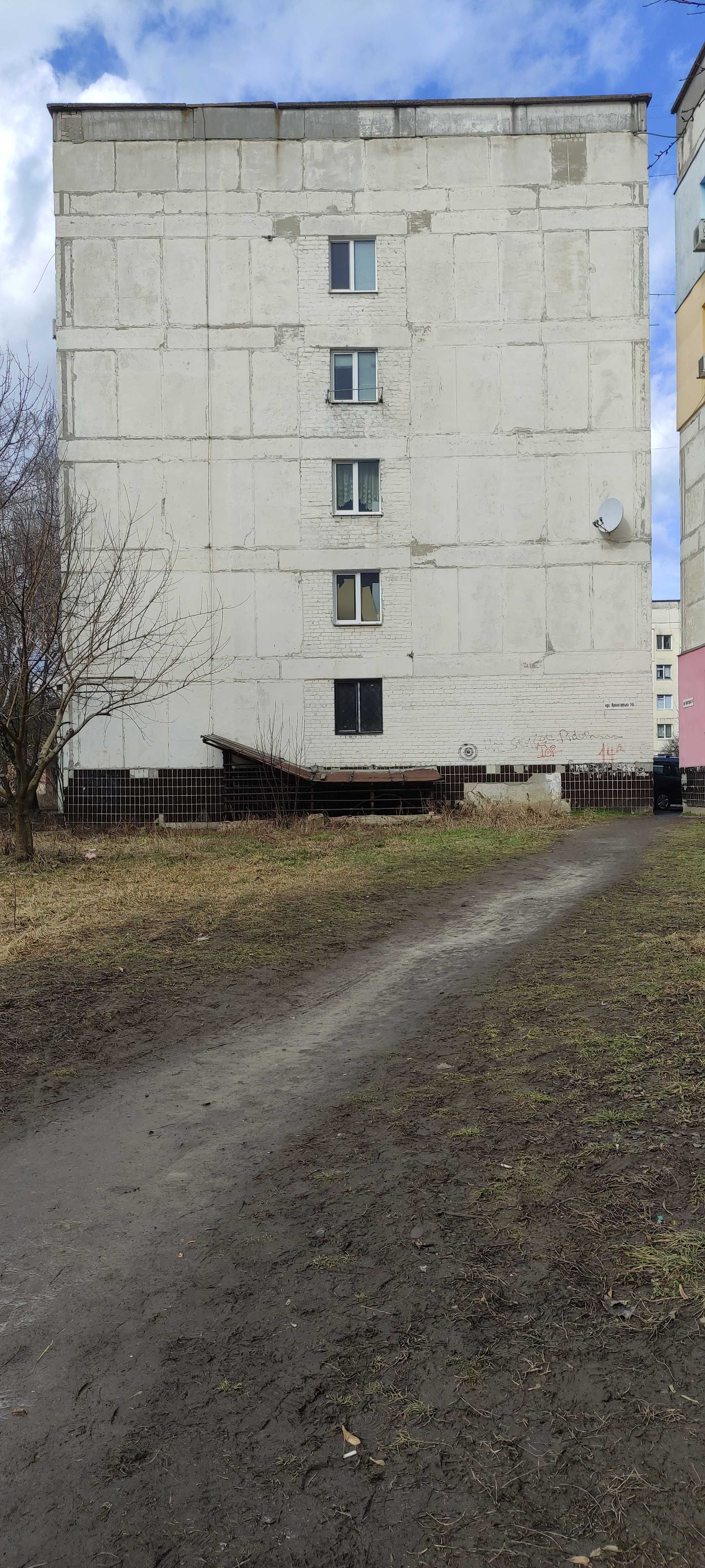 2 -кімн. кв Черкаська обл., м. Умань, вул. Гетьманська, 14а, кв. 38