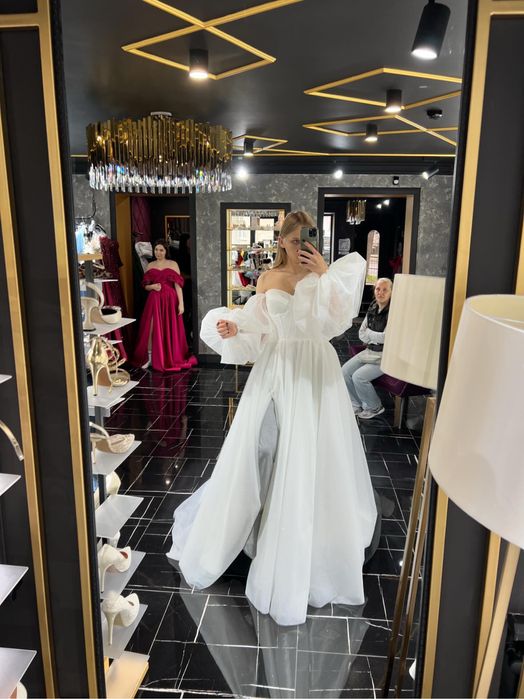 Продам розкішну випускну/весільну сукню