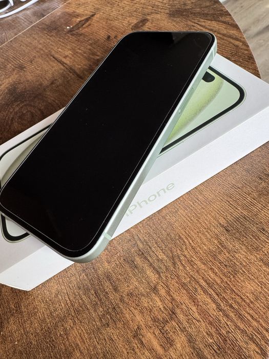 Iphone 15 128 gb idealny stan