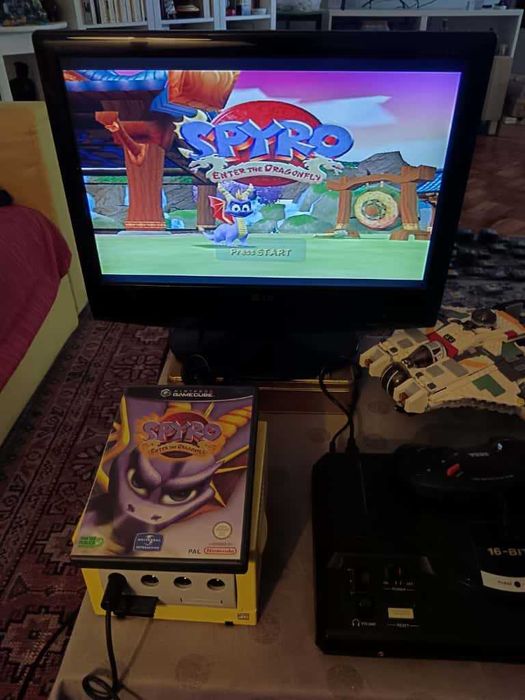 Spyro: Enter the Dragonfly [Nintendo Game Cube, 2002] Authentic PAL