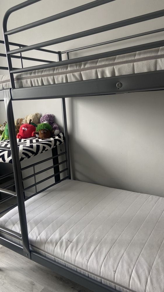 Łóżko piętrowe IKEA srebrne z materacami 90x200 ODBIÓR OSOBISTY