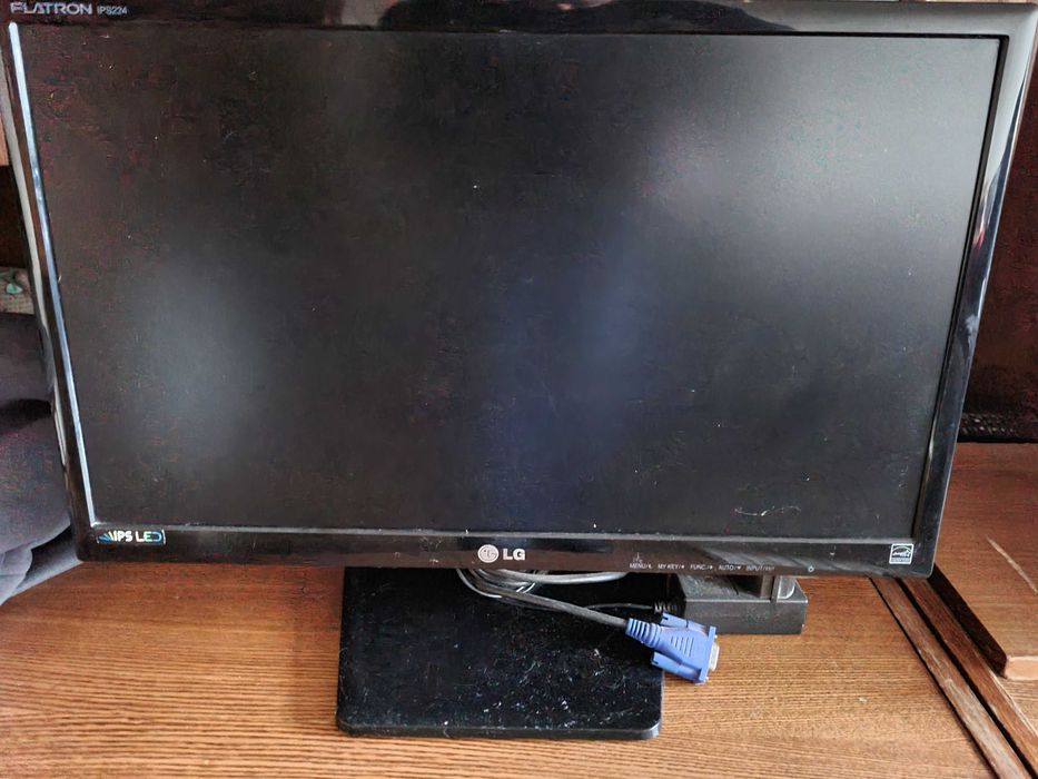 Монітор LG 21.5 IPS