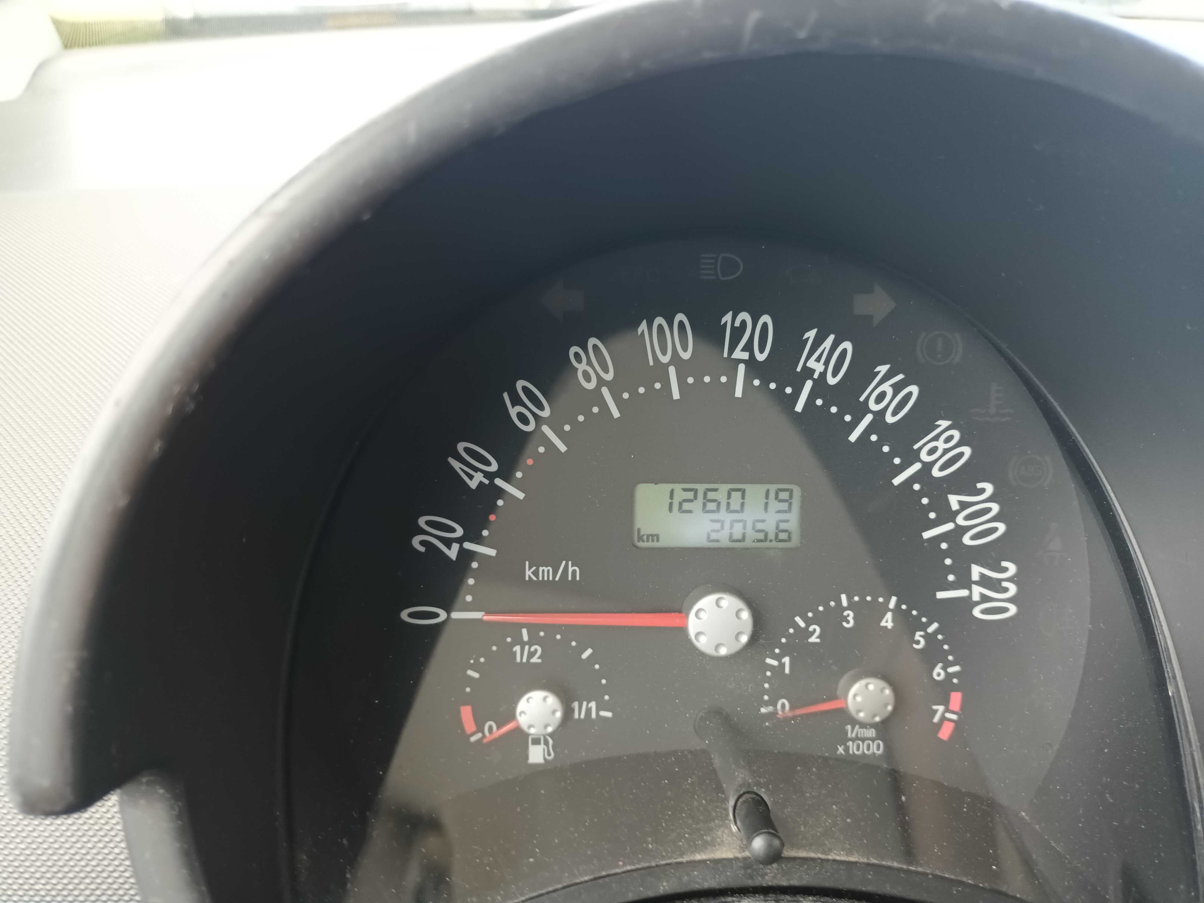 sprzedam VW NEW BEETLE 1,6