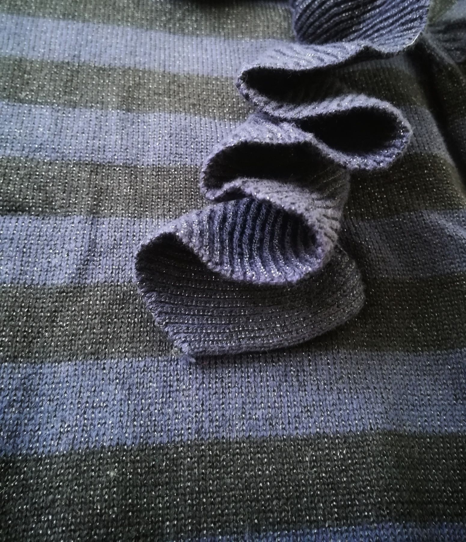 Elegancka sukienka z falbanką w paski H&M 2-4lata