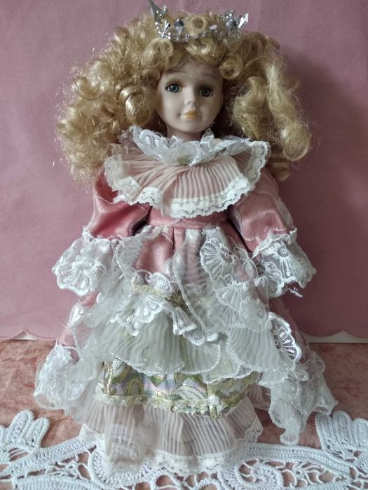 Фарфоровая кукла, 39 см. Кукла винтажная, 37 см.