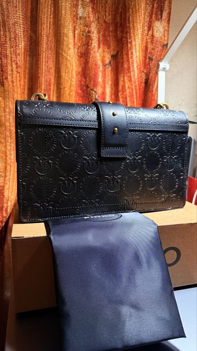 Pinko шкіряна сумка продаю до 25.10