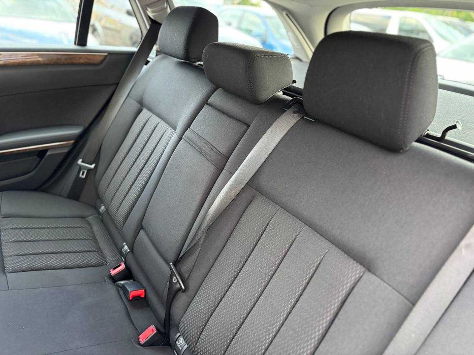 Mercedes-Benz E-Class 2010, 1.8 бензин, коробка передач автомат.