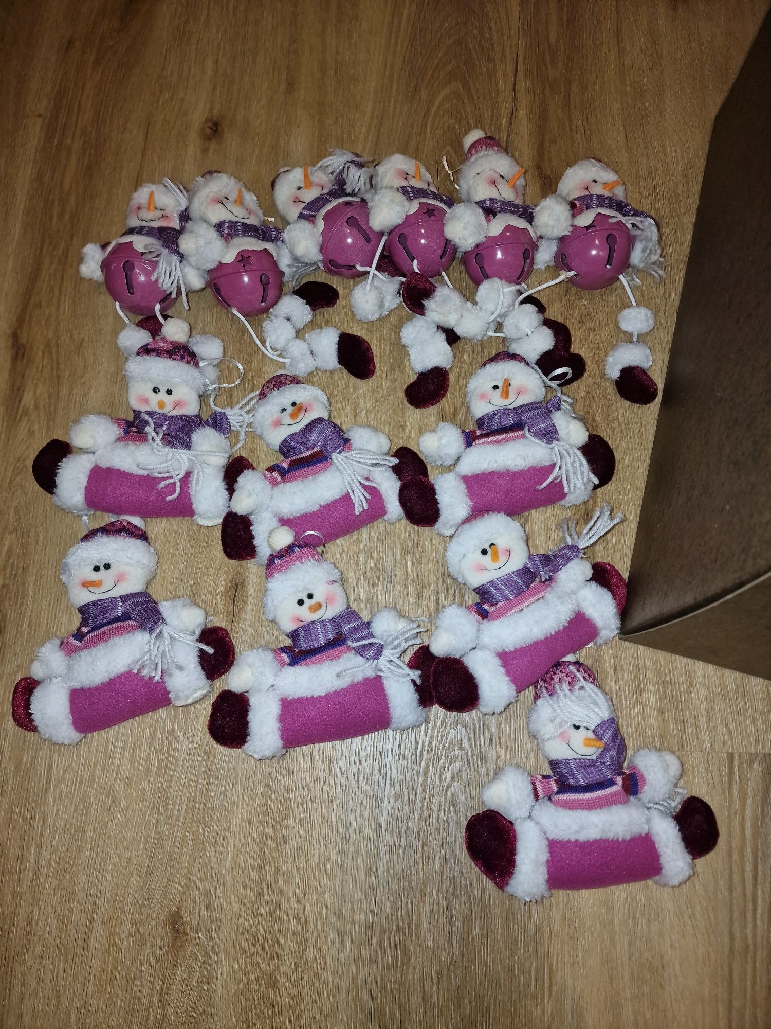 Diversos Efeitos de Natal roxo c/ estrela incluída