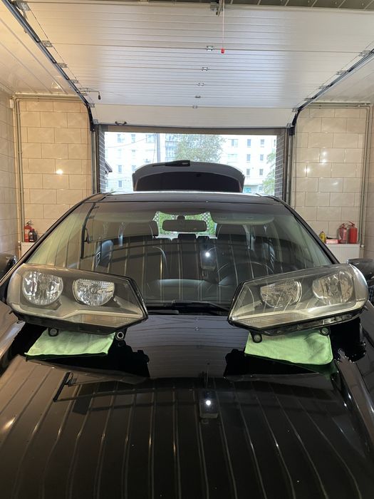 Фари Volkswagen Toureg NF 2011-2015