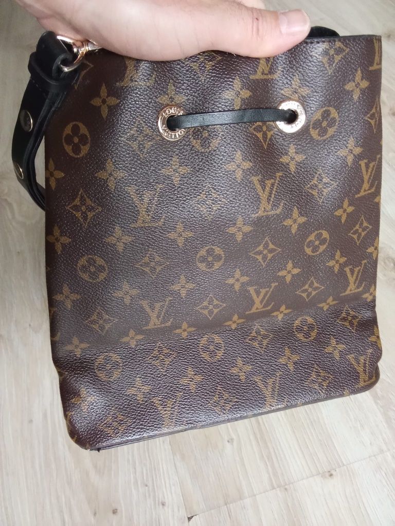 Perfect vintage retro Lv canvas shoulder bag Louis Vuitton