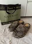 Klapki Gucci monogram rozmiar 39