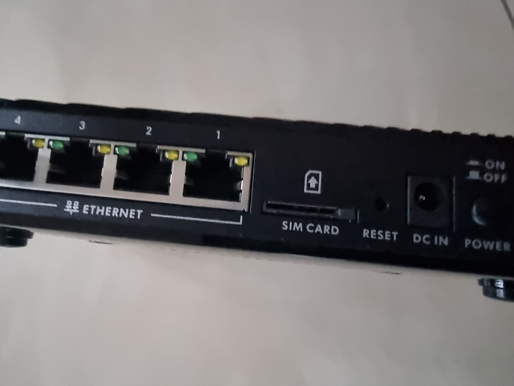 Router Zyxel LTE3311 modem na kartę SIM bez simlock anteny Play Orange
