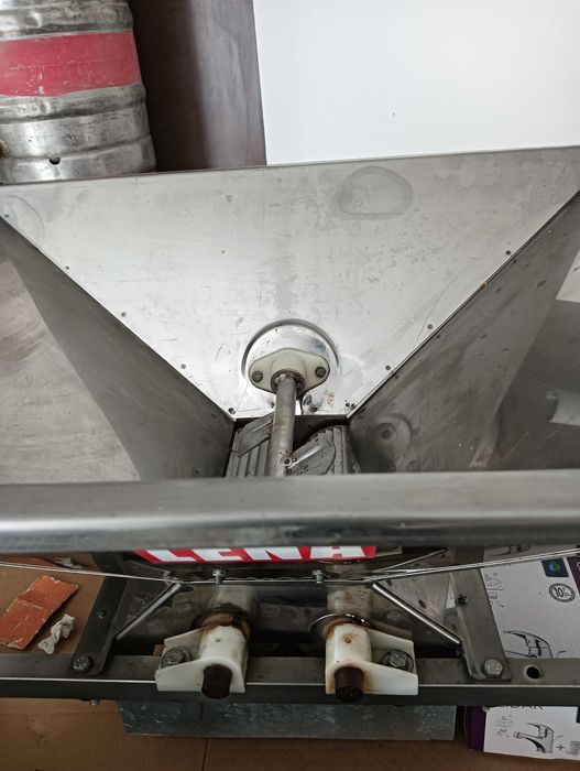 raladeira de uvas em inox como nova marca Lena, um achado!