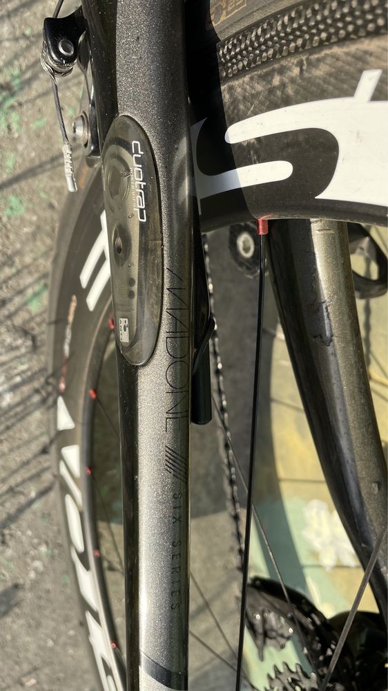 Шоссейний велосипед Trek Madone SL 6