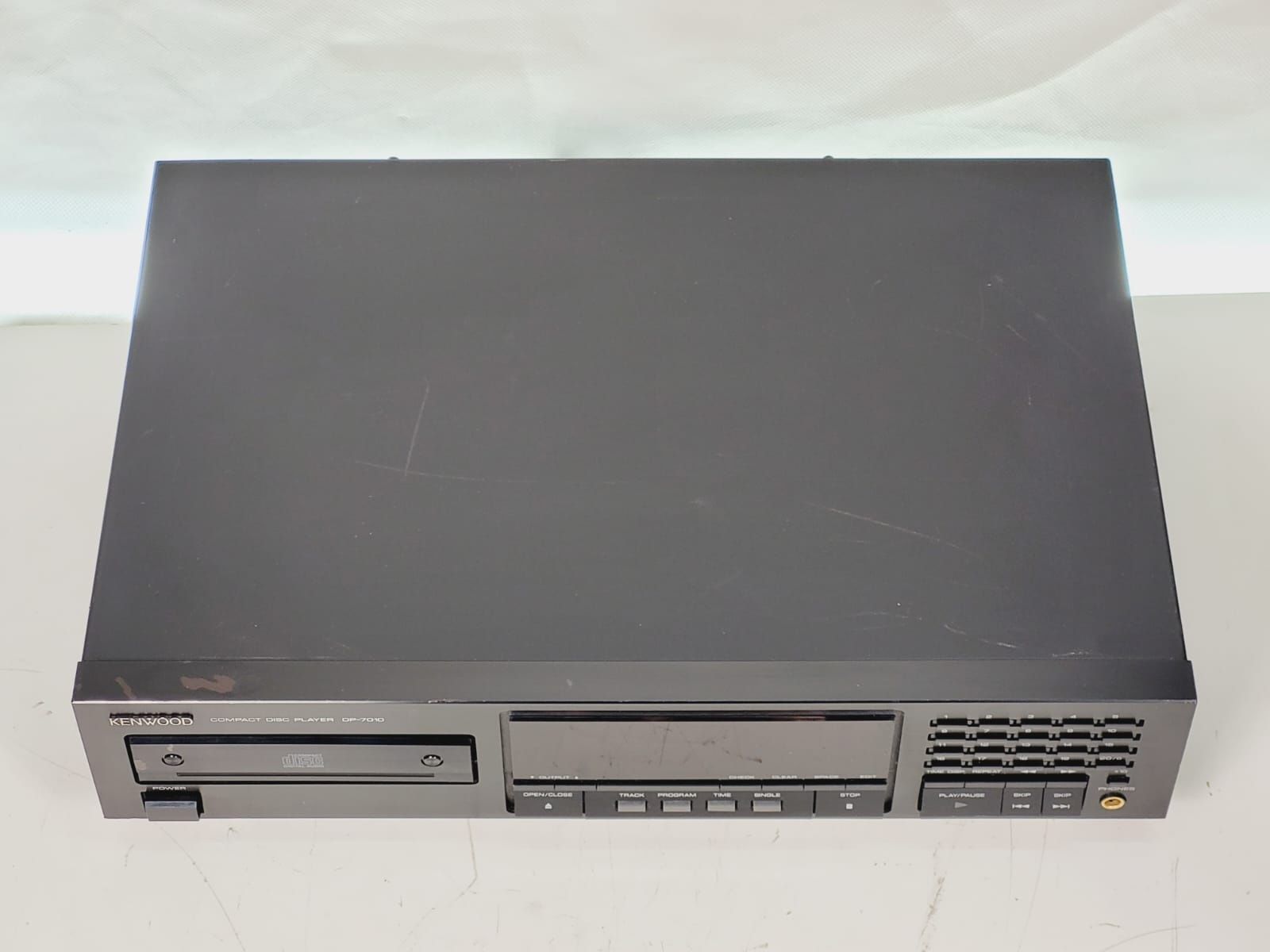 Kenwood DP 7010 ODTWARZACZ płyt CD Wysoki model