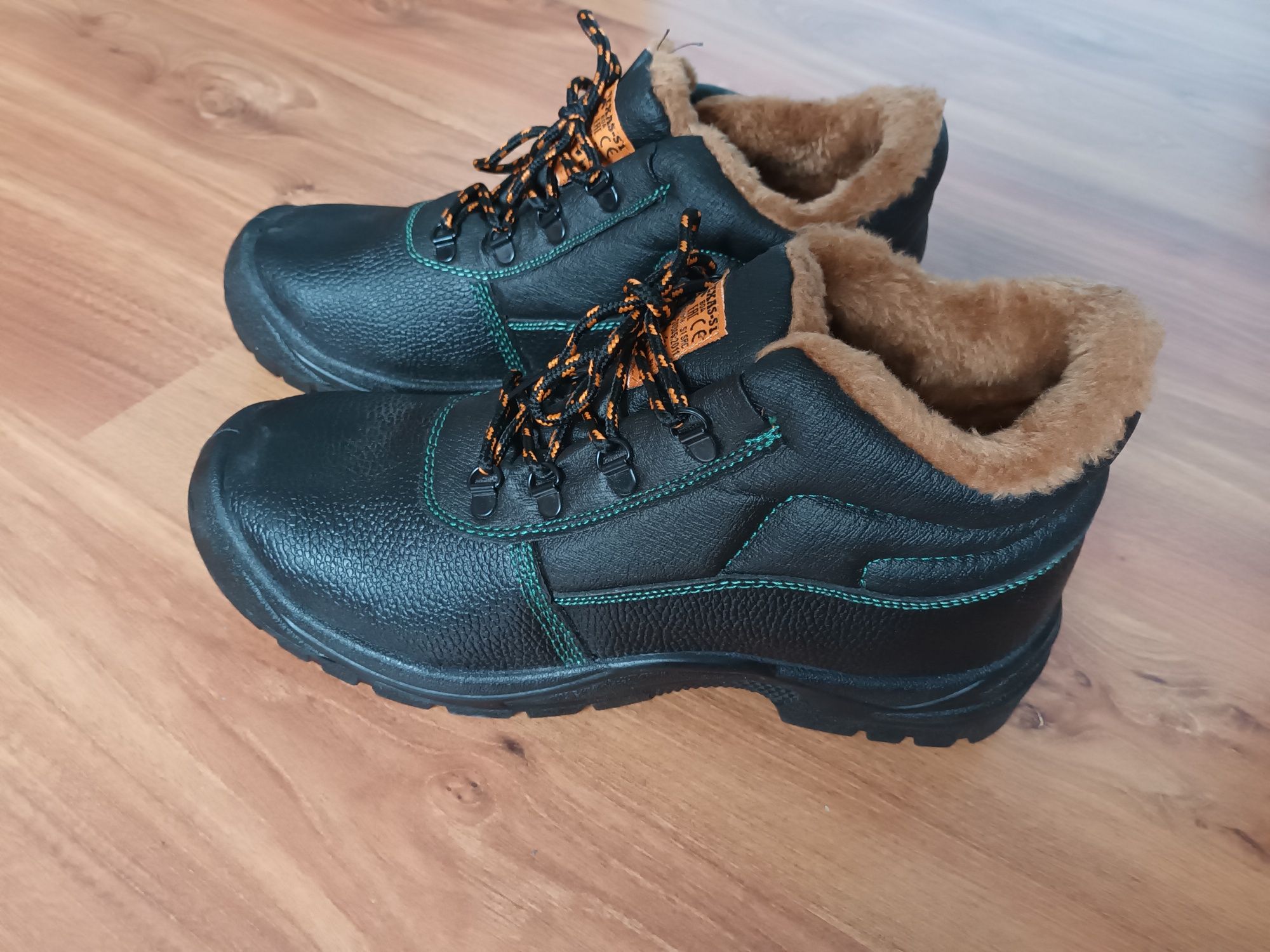 Buty robocze zimowe rozmiar 47.