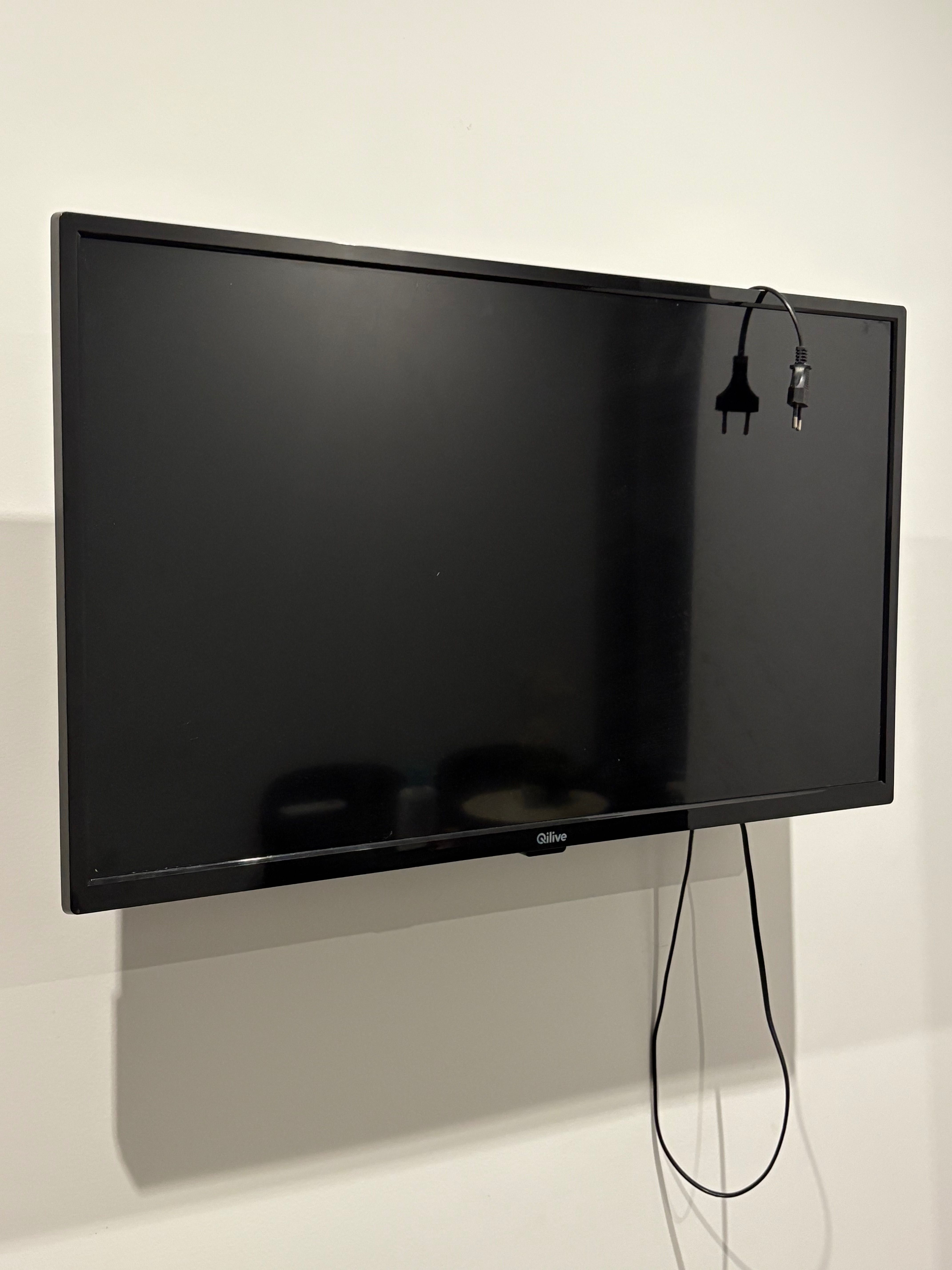 Vendo TV 32  SMART Qlive