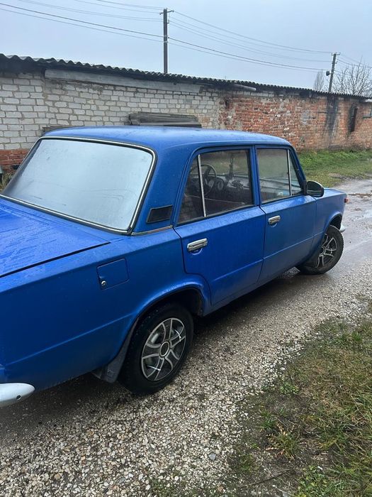 Продам Ваз 21011