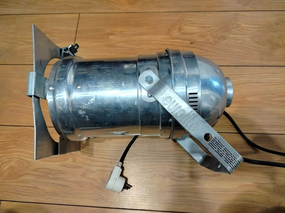 Lampa reflektor sceniczny estradowy PAR 56 Eurolite z żarówką ma 2 szt