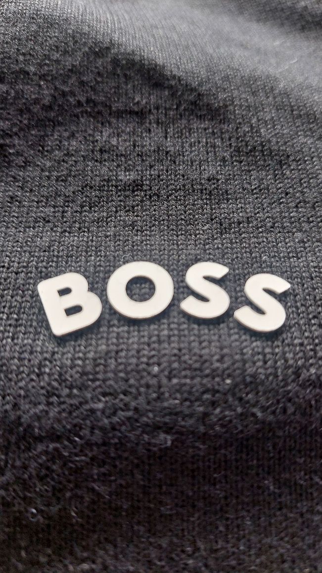 Hugo Boss nowy sweter rozpinany męski r. M