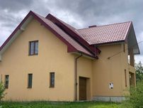 Терміновий продаж будинку у центрі с. Старий Лисець 15 км. від міста