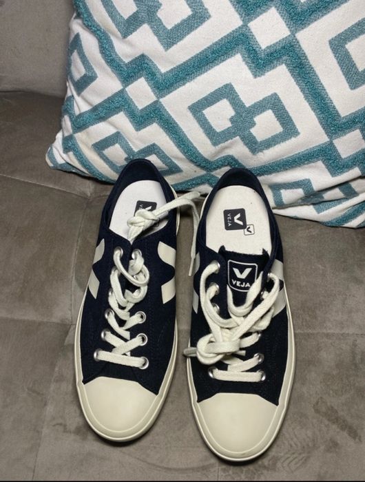 VEJA Wata II Pierre canvas sneakers