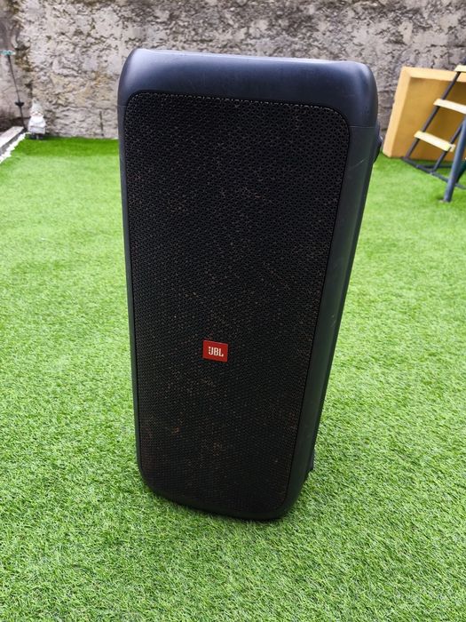 Coluna JBL partybox 300